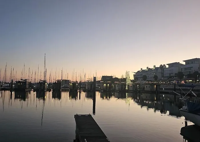 Barco Dalida Hotel na wodzie *