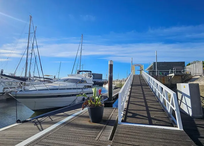 Barco Dalida Πλωτό κατάλυμα Lisboa